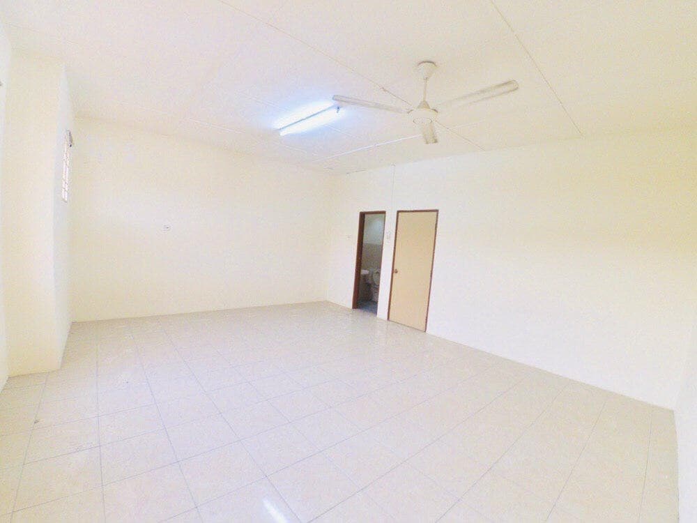 2 STOREY HOUSE  BANDAR NUSAPUTRA - photo 9