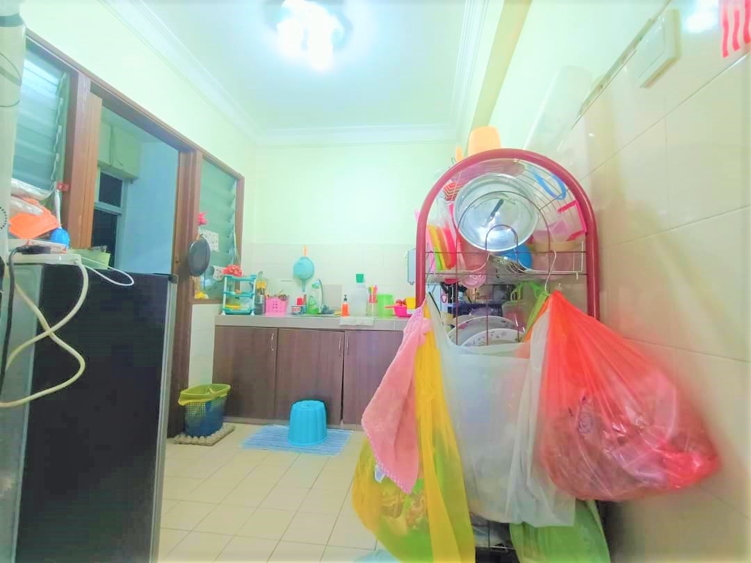 Vista Lavender Apartment, Taman Kinrara, Puchong - photo 2