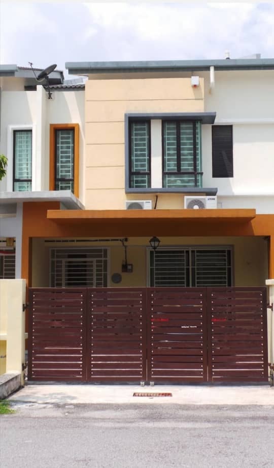Double Storey, Jln Impiana 13,Taman Putra Impiana