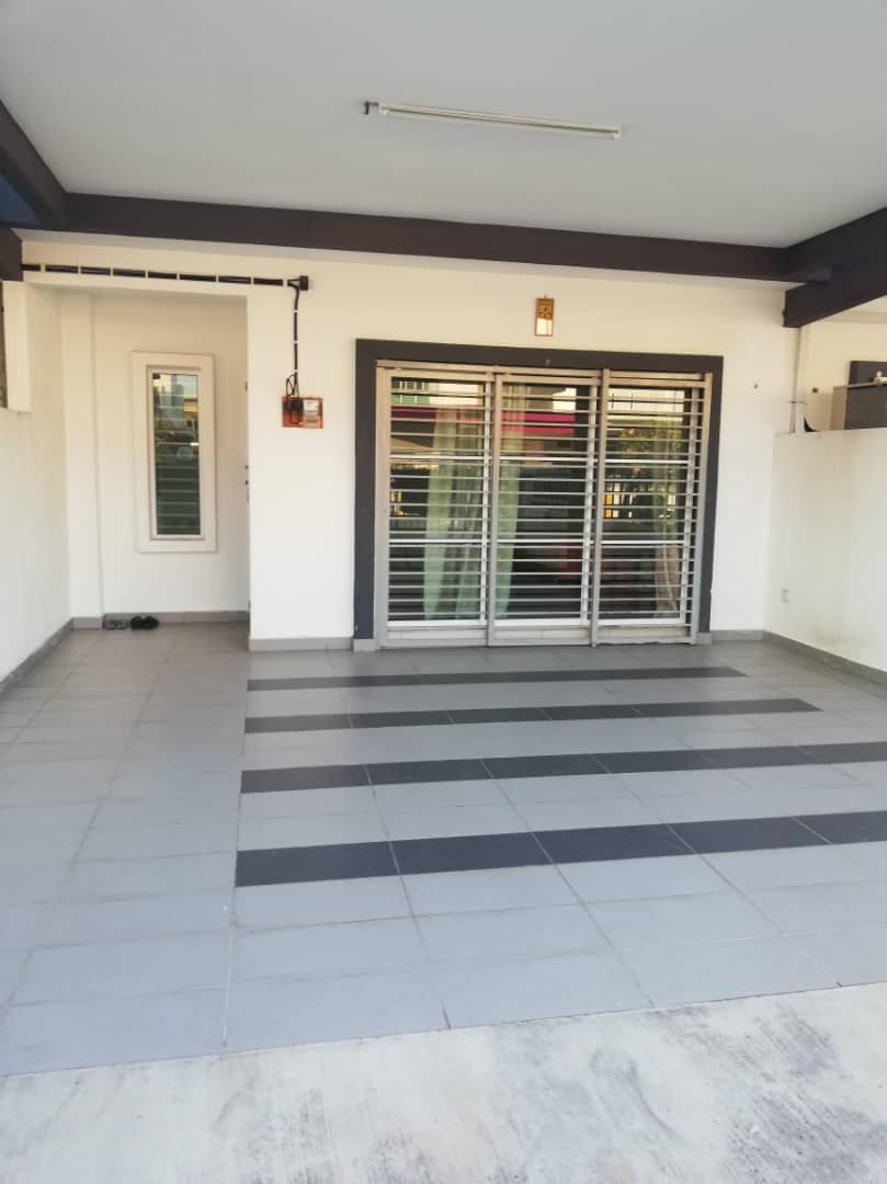 Double Storey  Taman Emas, Dengkil - photo 6