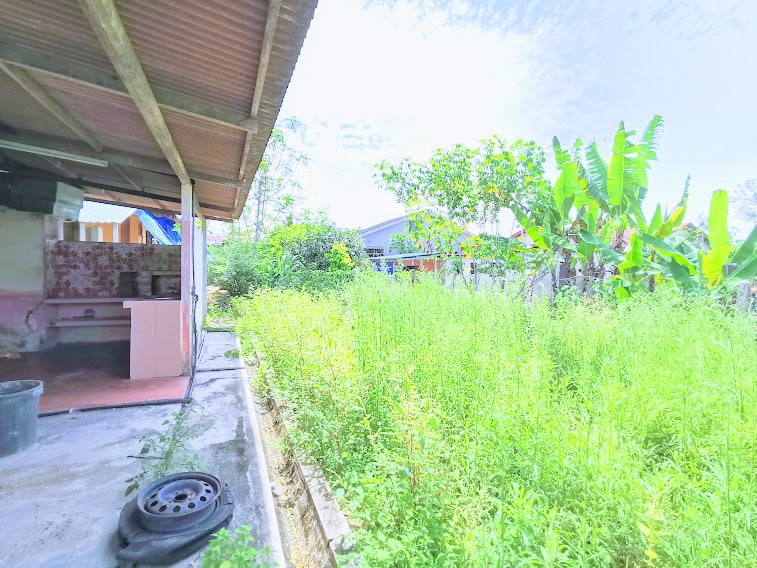 Single storey bungalow Chaah Segamat Johor - photo 8