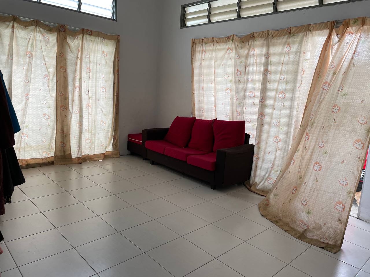 Semi D Single Sty Jalan Tanjung Pelepas Sek 30 - photo 5