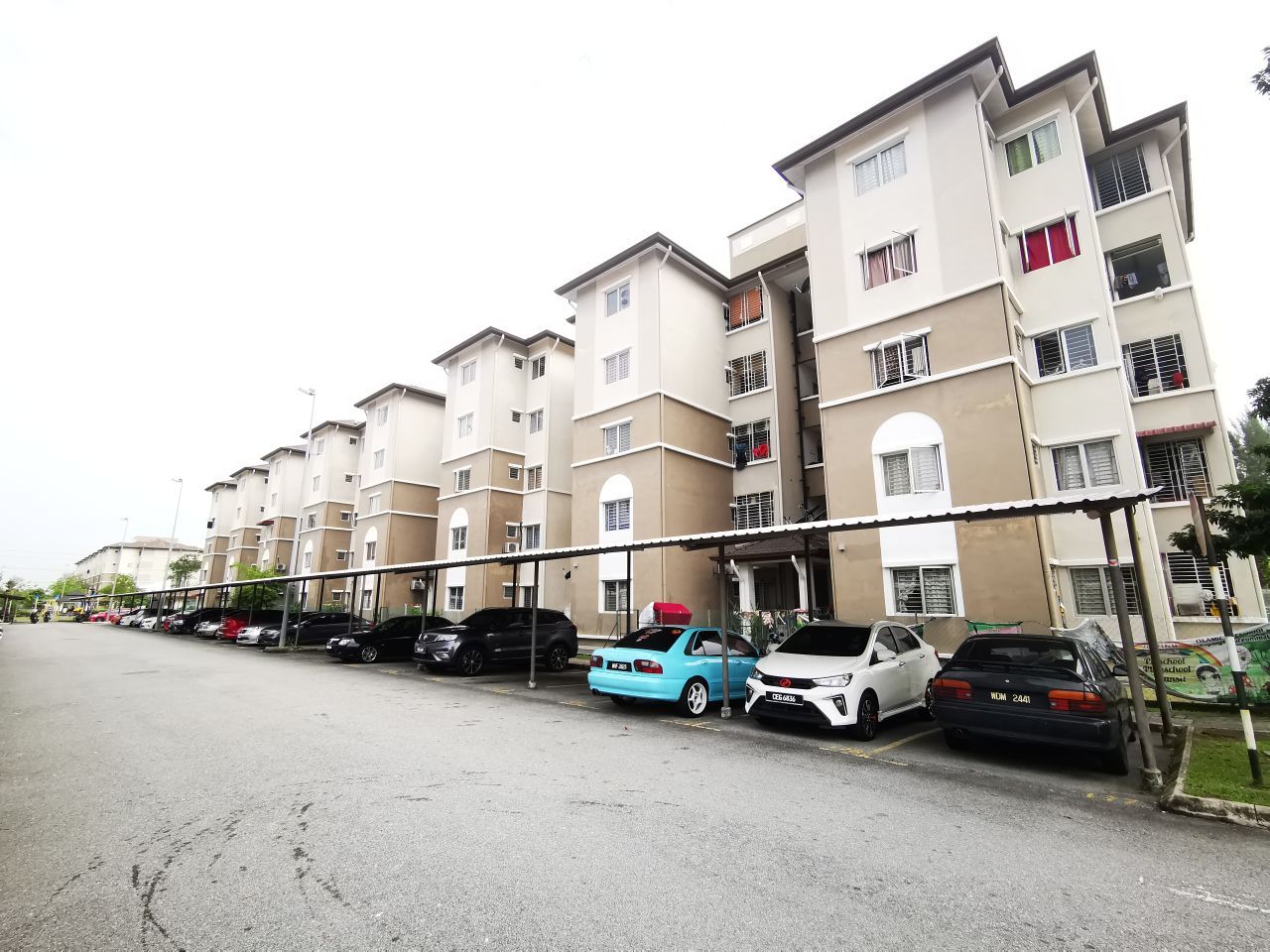 Level 5 Freehold PANGSAPURI AKASIA 750 sqft