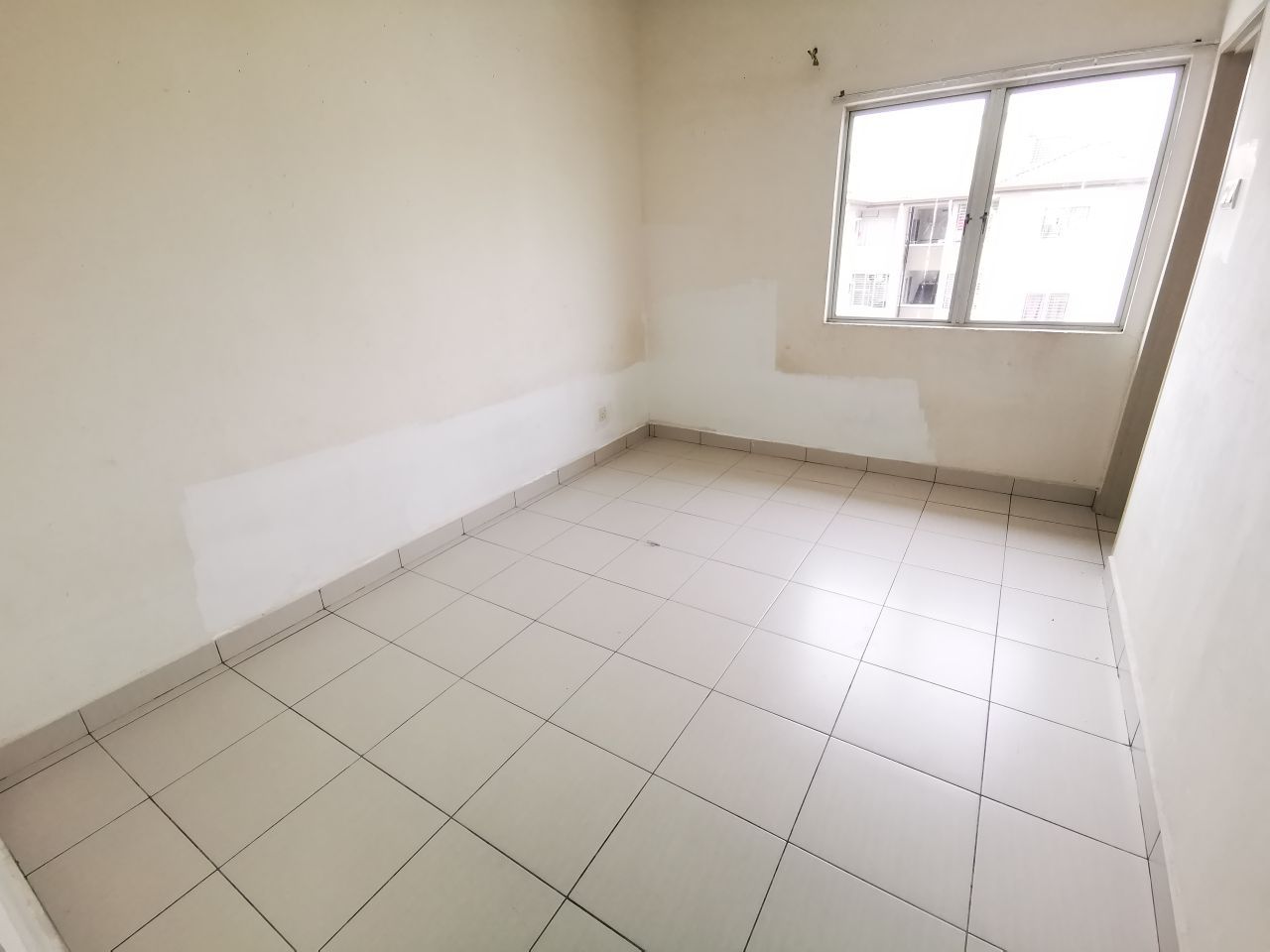 Level 5 Freehold PANGSAPURI AKASIA 750 sqft - photo 7