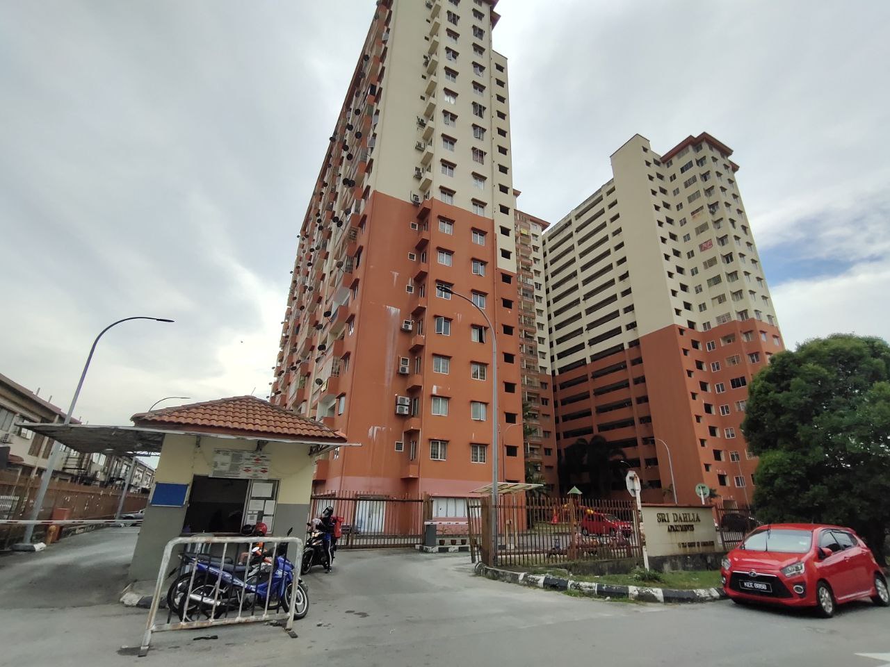Non Bumi Lot Sri Dahlia Apartment Taman Sepakat - photo 1
