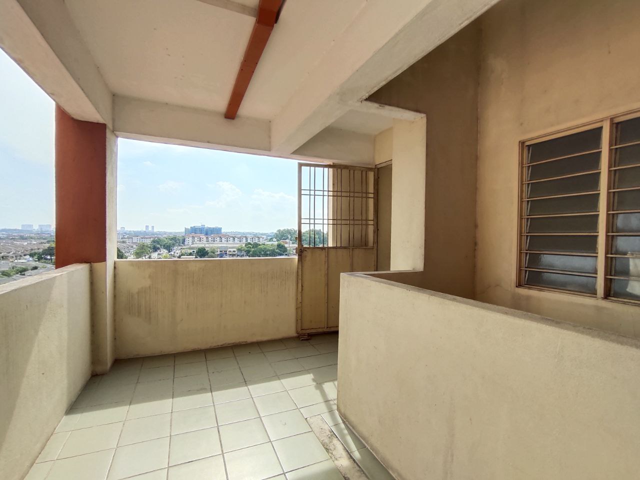 Non Bumi Lot Sri Dahlia Apartment Taman Sepakat - photo 3
