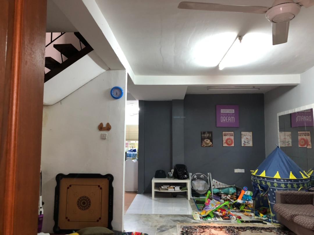 Renovated Leashold Double Sty Tmn Subang Perdana - photo 8