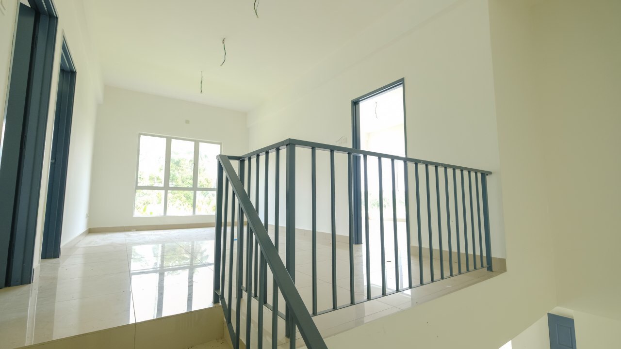 NEW DOUBLE STOREY SEMI D CORNER LOT TELOK PANGLIMA - photo 3