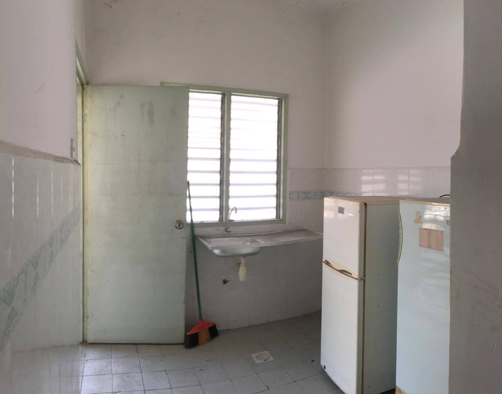 Leasehold  TERES SETINGKAT TAMAN ALAM PERDANA - photo 7