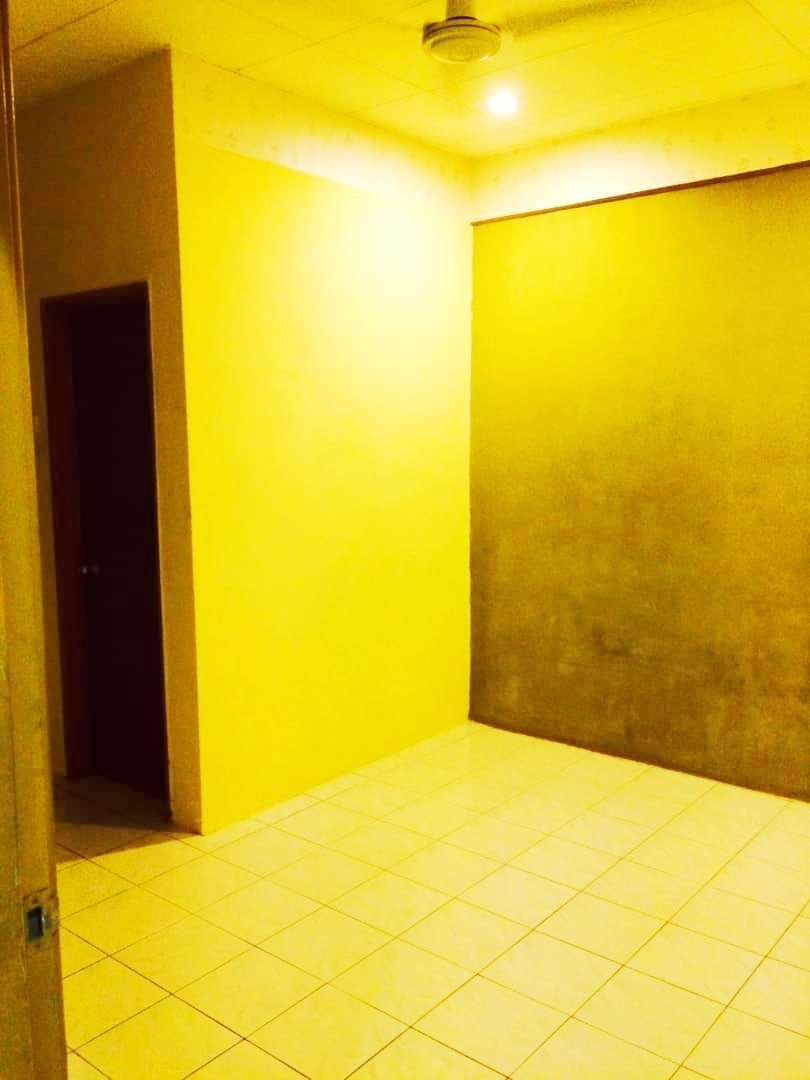 Leasehold Non Bumi Lot Apartment Penaga Mas Taman - photo 3