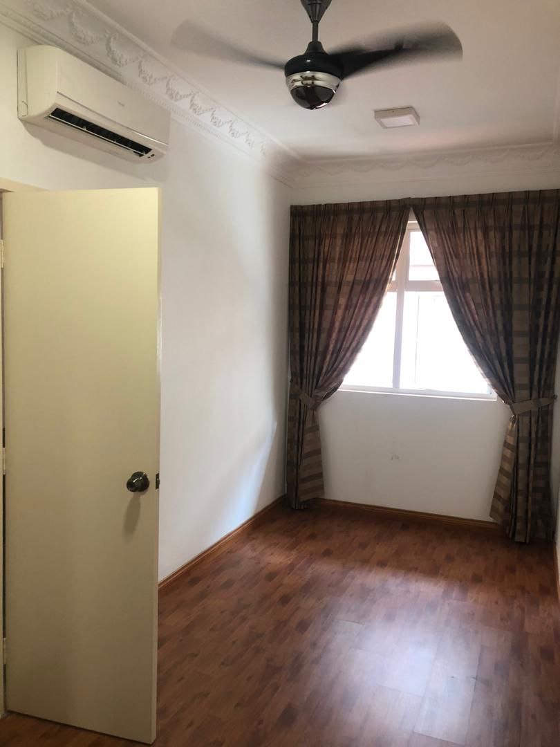 Non Bumi Lot 3 Sty Superlink House Type Anjung Sri - photo 11