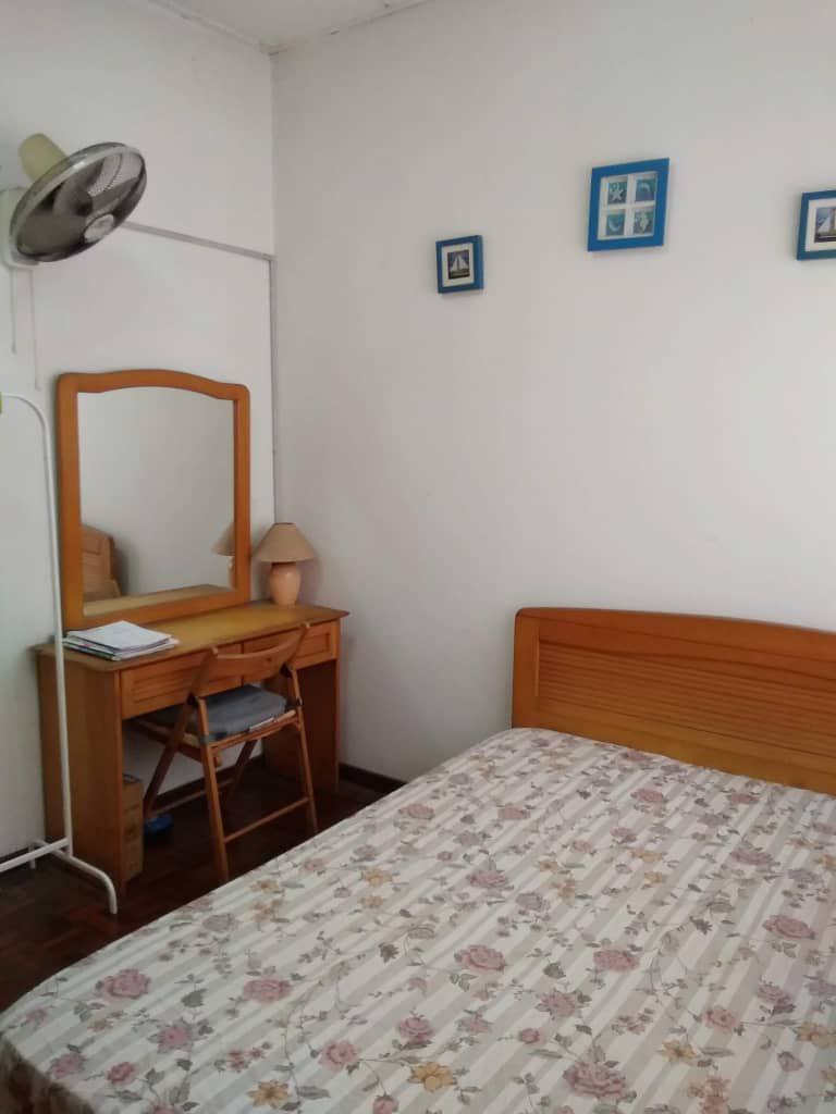 Leasehold Non Bumi Lot DOUBLE STOREY TAMAN TELUK - photo 4