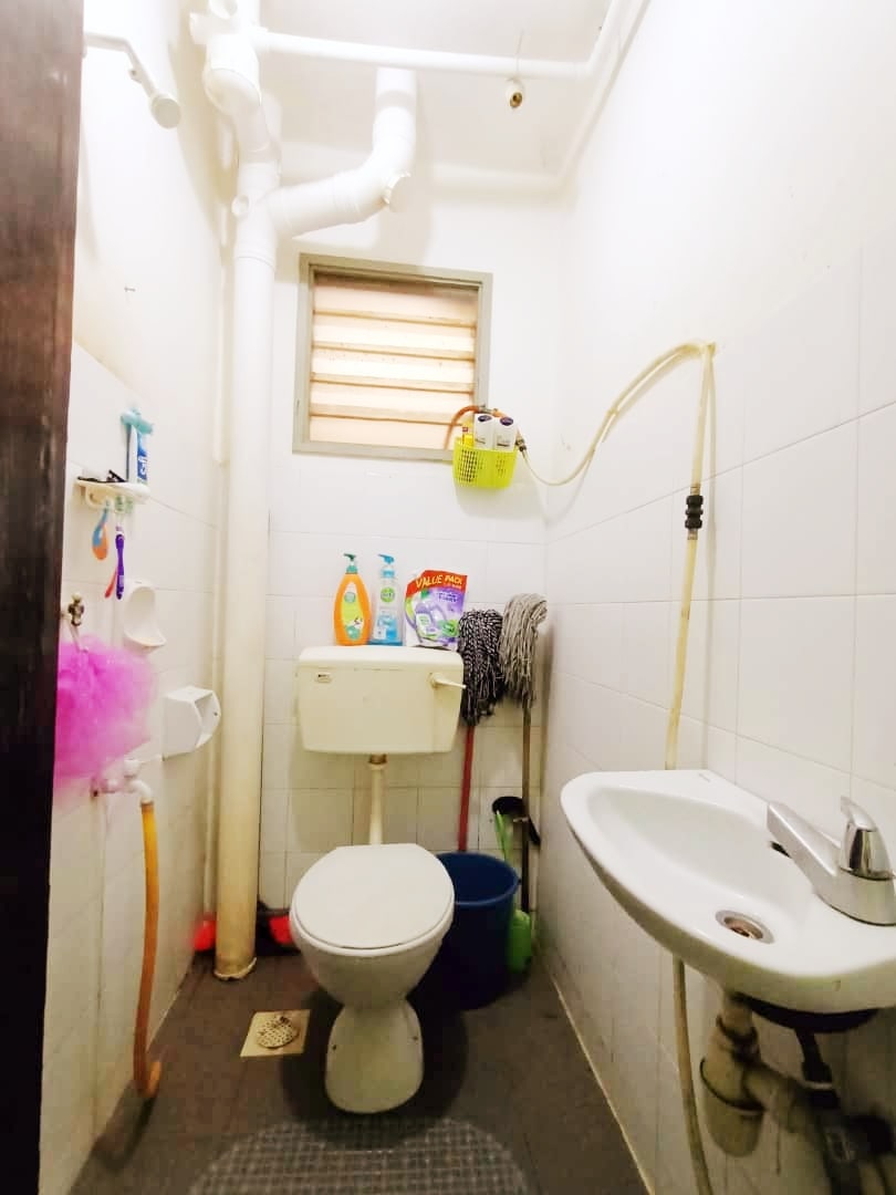 Leasehold Ground Floor Seroja Apartment 738sqft - photo 2