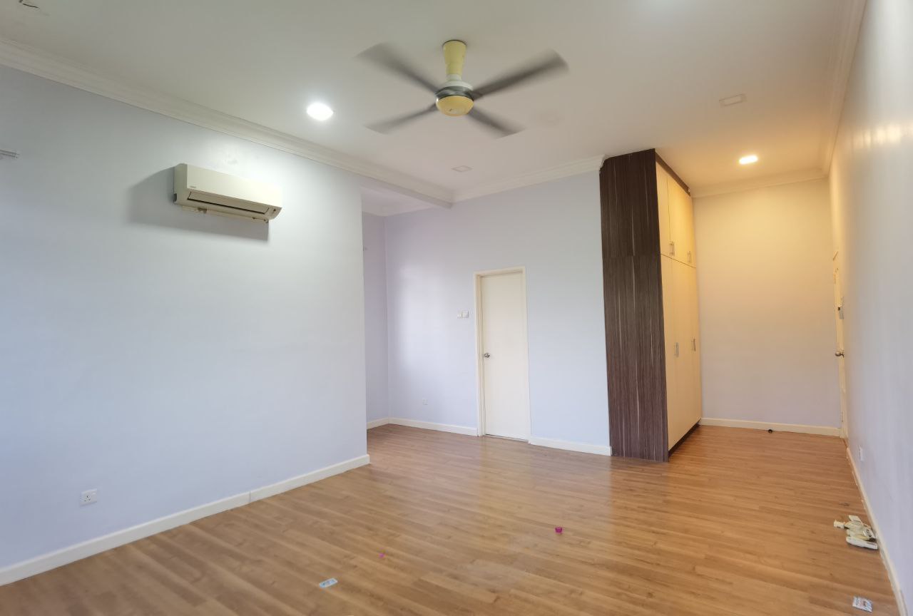 FREEHOLD NON BUMI 2 storey semi D corner ilmiah 2 - photo 7