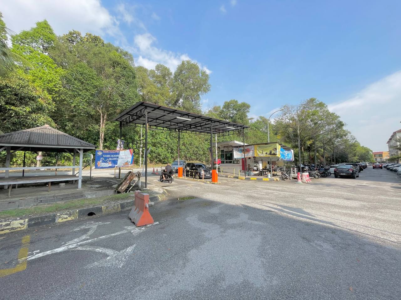 Leasehold Apartment Daisy 870sqft  Subang Perdana - photo 3