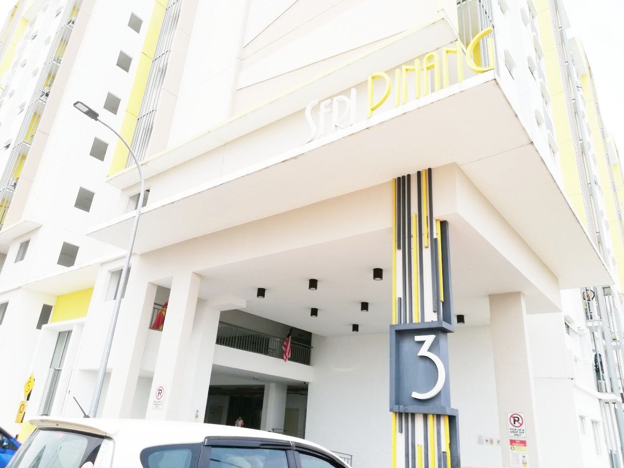 Freehold Lvl 6 Corner Unit SERI PINANG Apartment