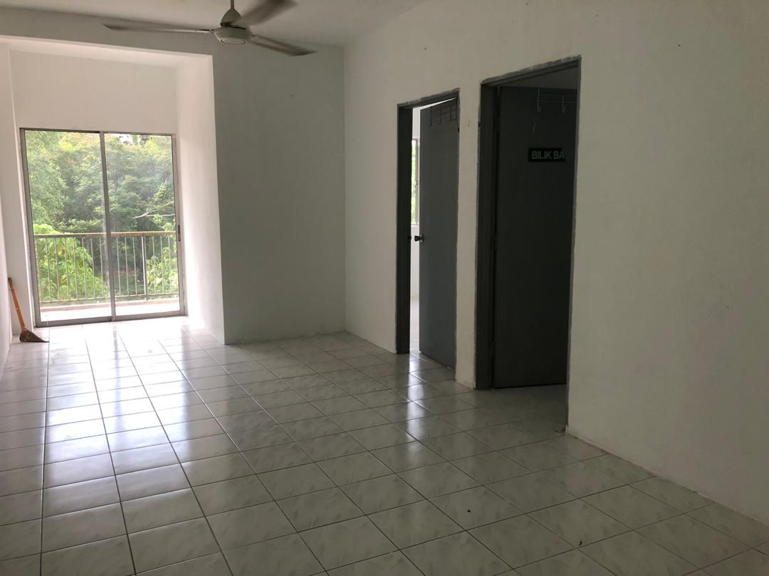 Block C Lvl 2 Golden Villa Apartment Tmn Sejahtera - photo 3