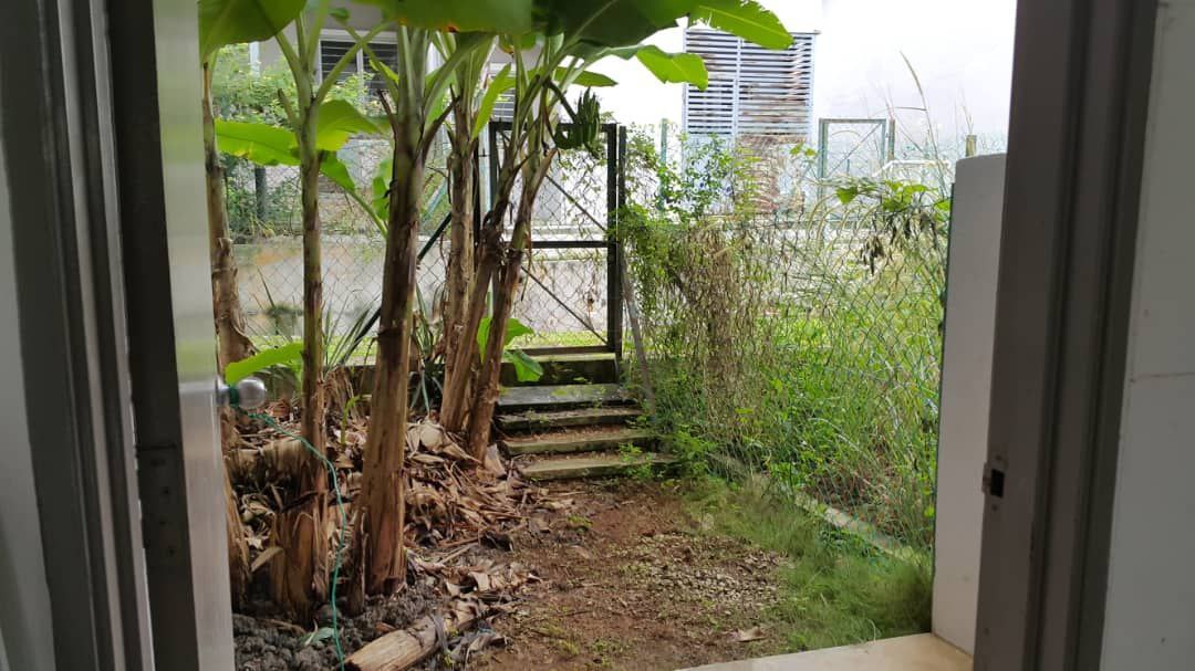 Non bumi lot Double Storey House Intermediate Aman - photo 7