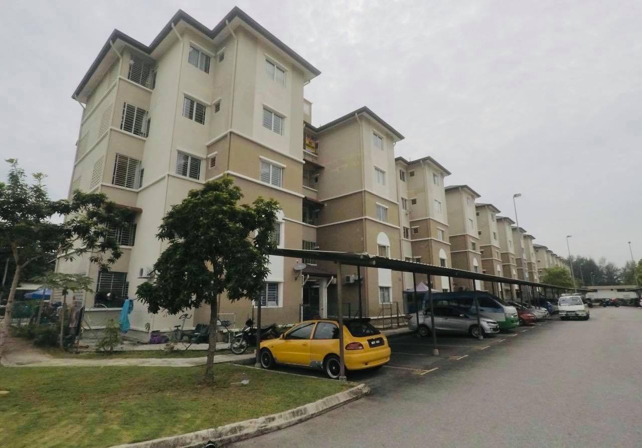Freehold Non Bumi Lot AKASIA APARTMENT 750 sqft