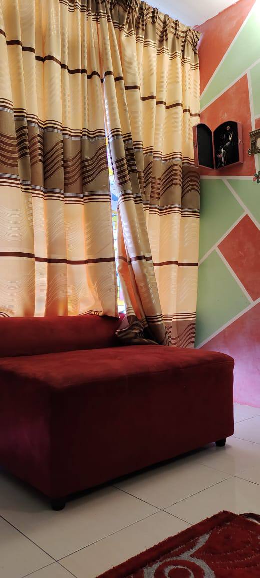 Leasehold Renovated Intermediate BANDAR SAUJANA - photo 8