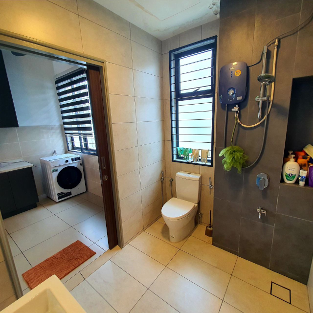 CORNER LOT 2 STY TERRACE HOUSE ELMINA GREEN WEST - photo 5