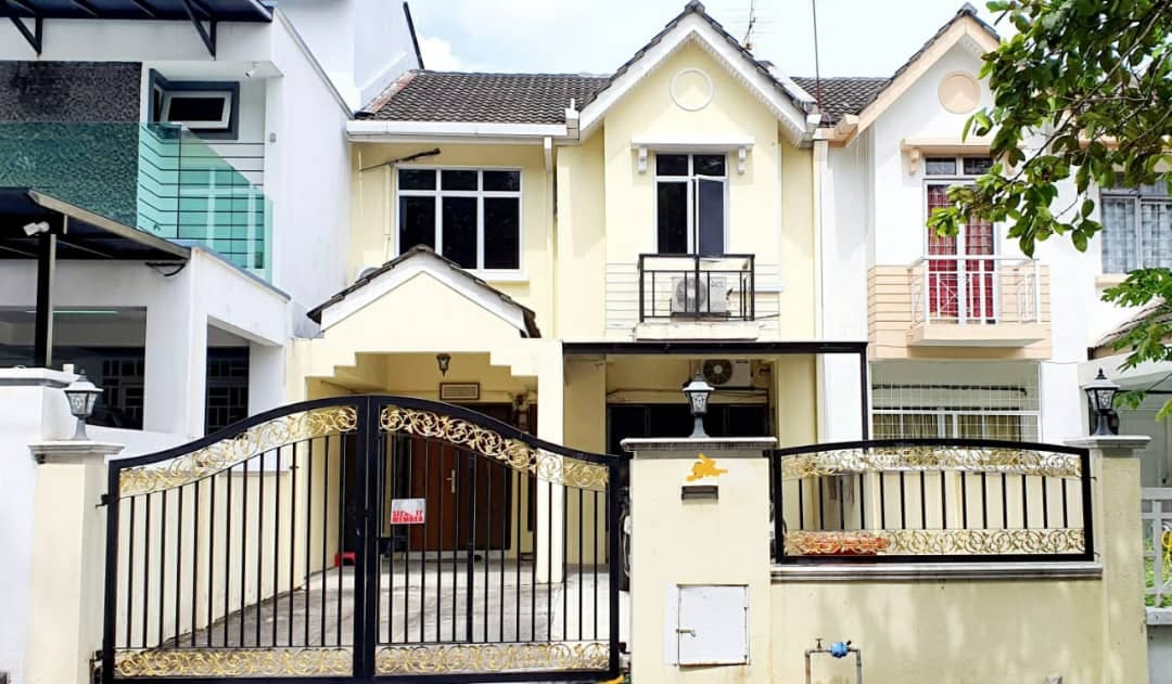 Leasehold RENOVATION DOUBLE STOREY TERRACE PJS 10