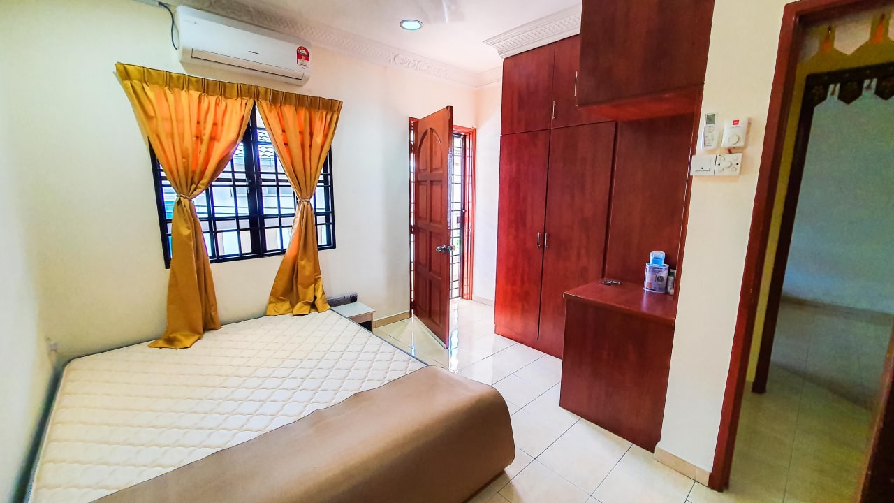 Renovated an extended 2 Storey Putra Bahagia Putra - photo 3