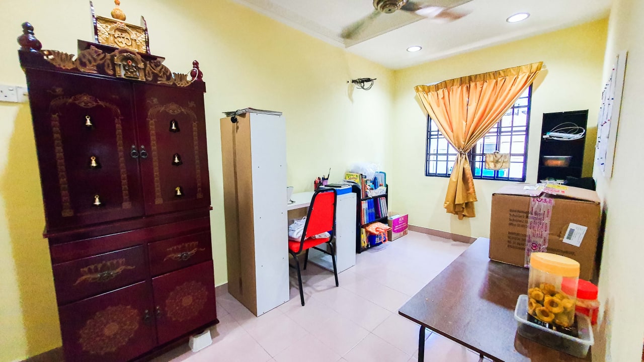Renovated an extended 2 Storey Putra Bahagia Putra - photo 8