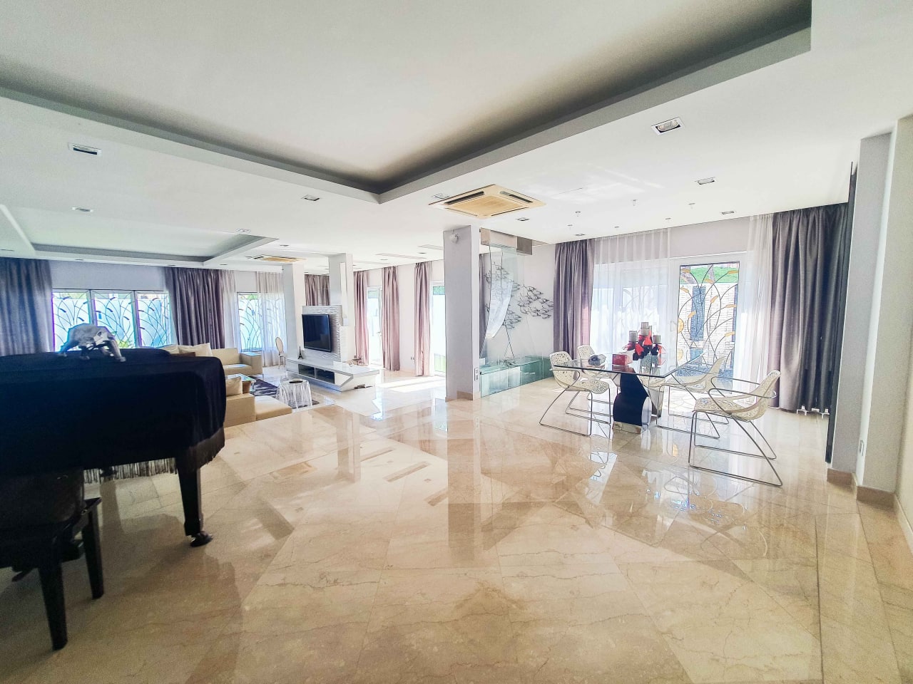 Freehold 3 Storey DESIGNER Bungalow USJ 5 Subang - photo 4