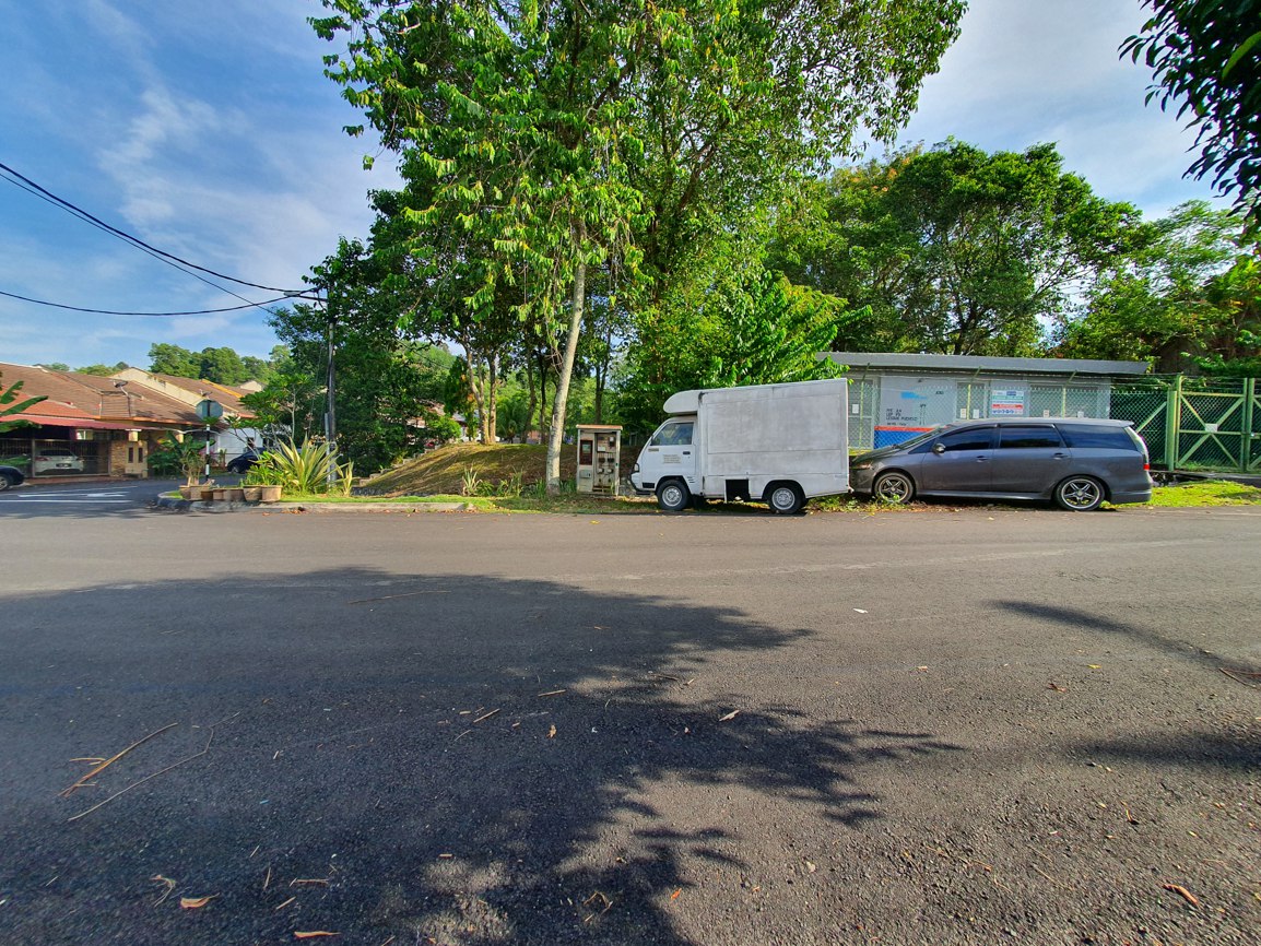 Leasehold Single Storey Jalan LEP Lestari Putra - photo 2