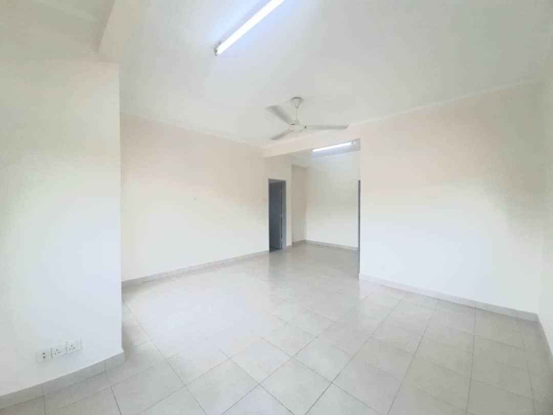 DOUBLE STOREY CORNER LOT JALAN PINGGIRAN USJ 1 19
