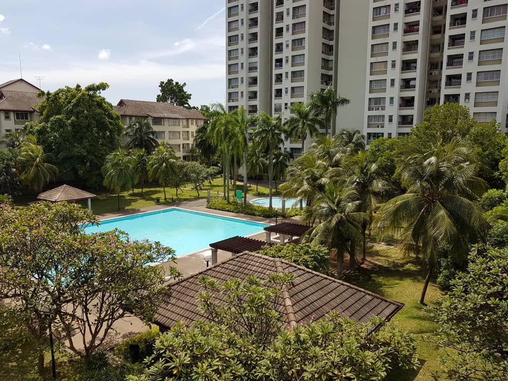Non Bumi Lot LUXURY  AFFORDABLE CONDO SERI HIJAUAN - photo 4