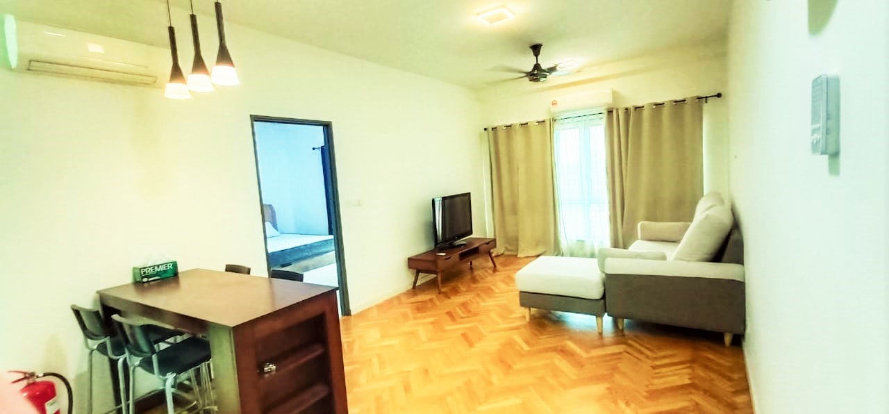 Studio Fully Furnished EMIRA RESIDENCE SERVICE - photo 2