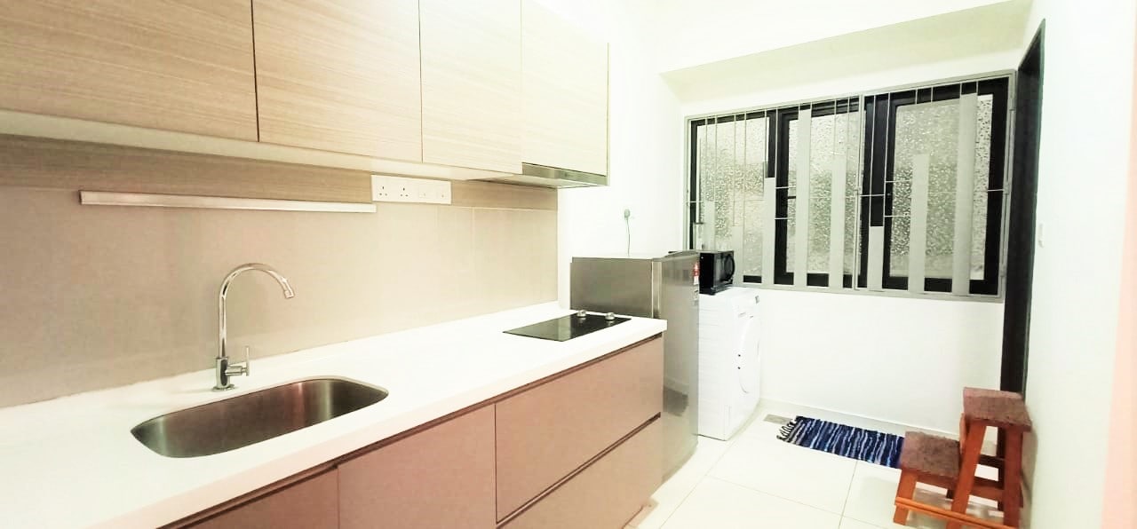 Studio Fully Furnished EMIRA RESIDENCE SERVICE - photo 4