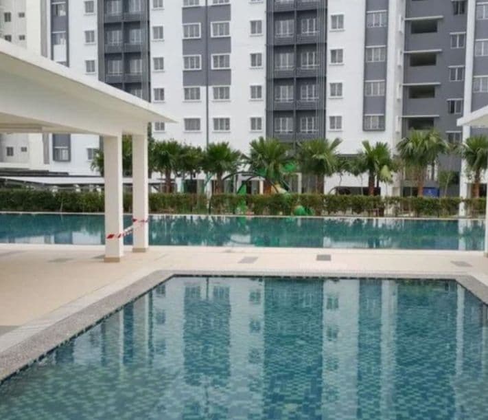 APART SERI INTAN JLN SETIA GEMILANG SEKSYEN U13 - photo 2