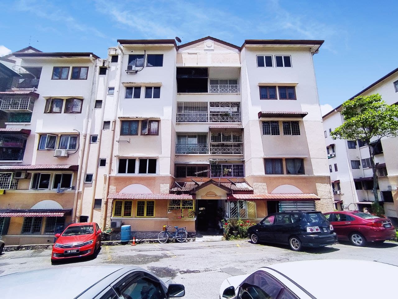GROUND FLOOR SRI CEMPAKA APART BANDAR PUCHONG JAYA