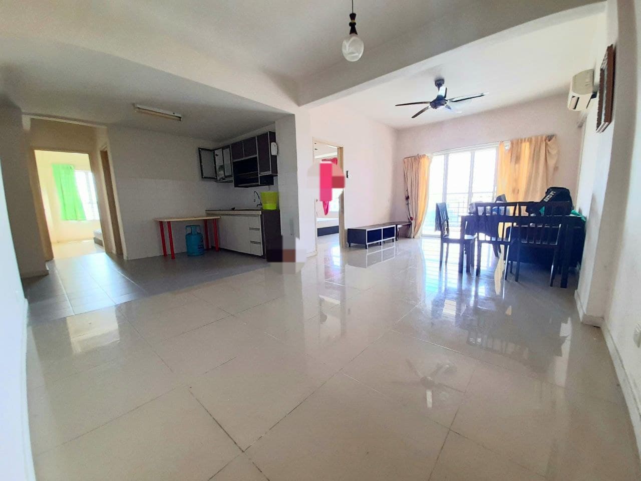 Suri Puteri Service Apart Strata Sek20 Shah Alam - photo 3