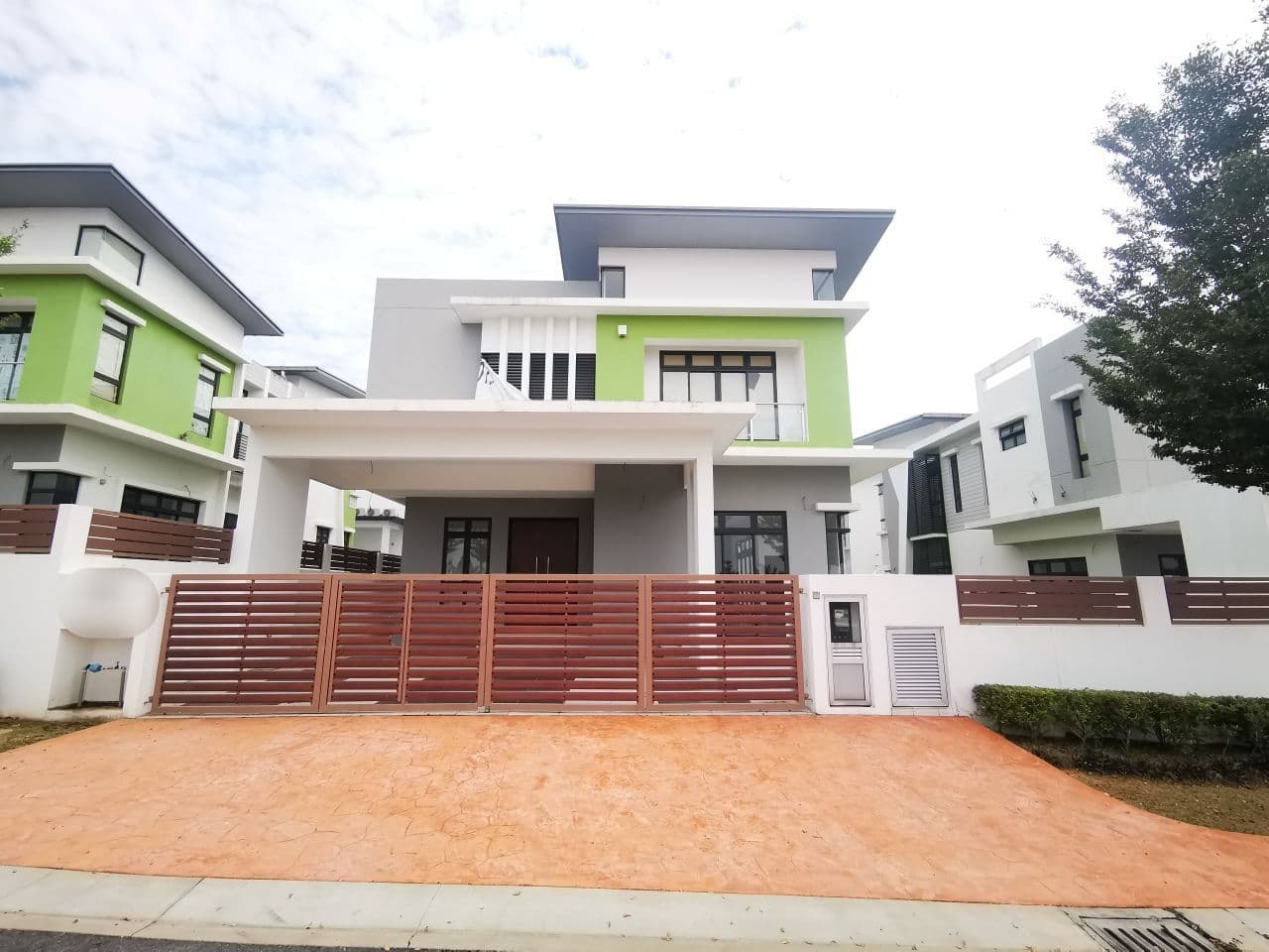 Freehold 2 Storey Bungalow CASA SUTRA Setia Alam