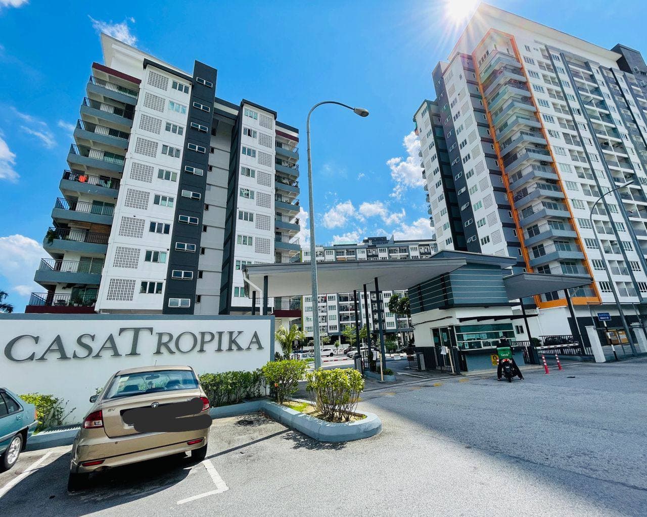 CASA TROPIKA CONDOMINIUM PUCHONG UTAMA PUCHONG