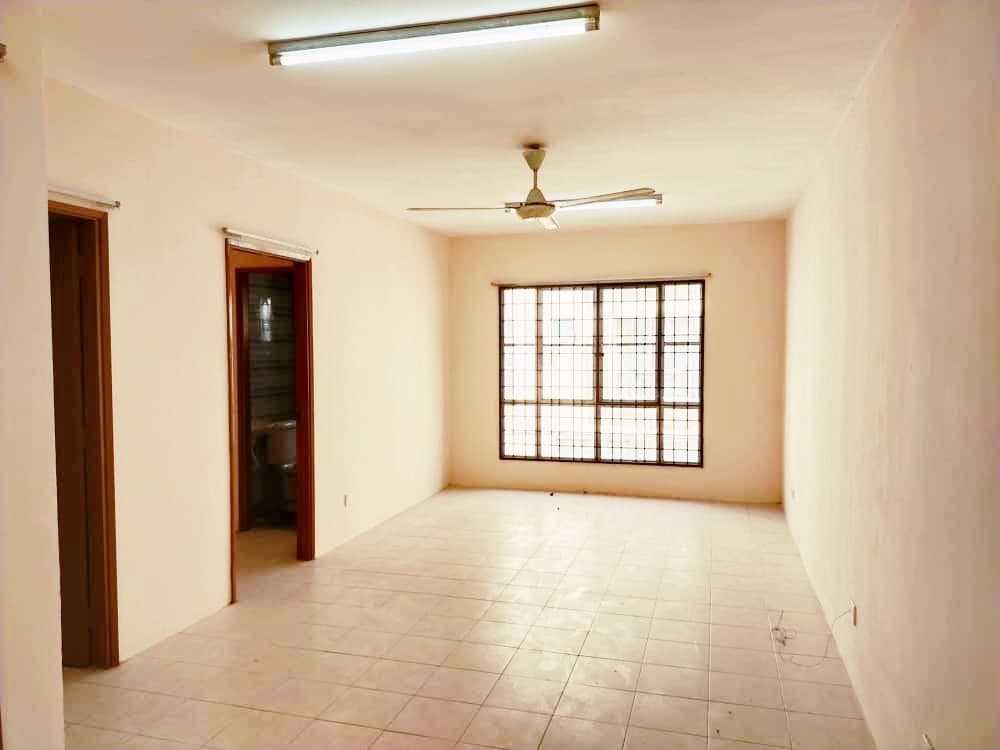 LEVEL 1 APARTMENT  797 sqft PUSAT KOMERSIAL SEK 7 - photo 3