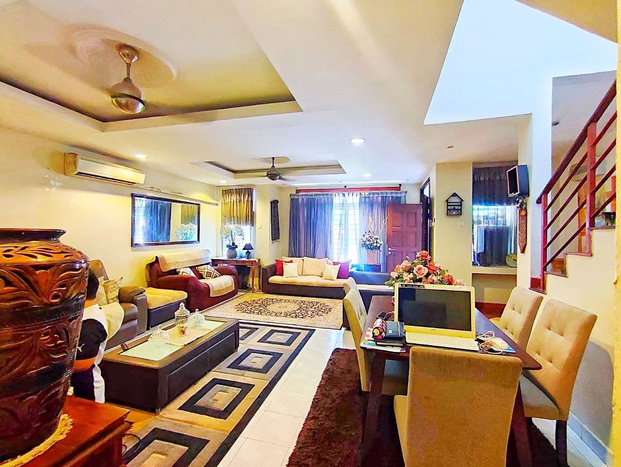 Double Story Taman Lestari Putra Seri Kembangan - photo 3