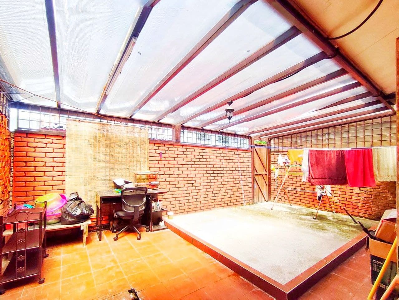 Double Story Taman Lestari Putra Seri Kembangan - photo 11