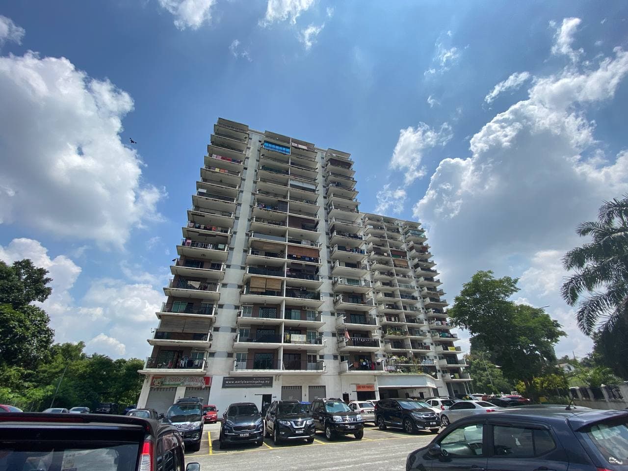 PANGSAPURI INDAHRIA  SEKSYEN 22 SHAH ALAM