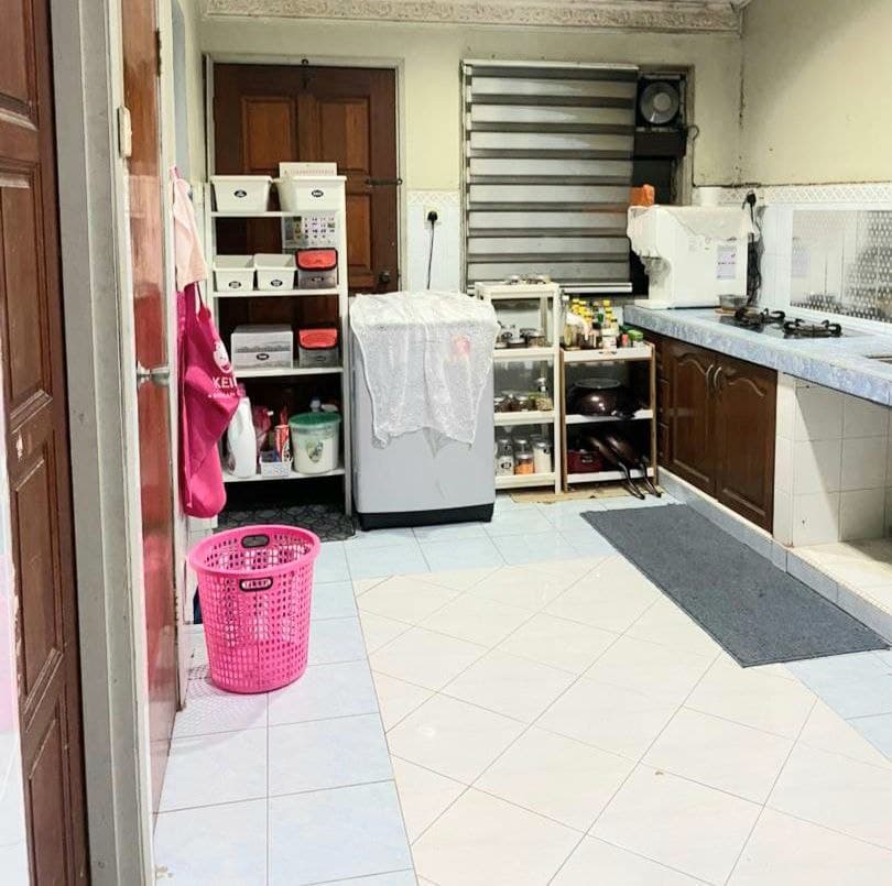 RENOVATED  SINGLE STOREY  PUCHONG INDAH SINGLE STY - photo 4