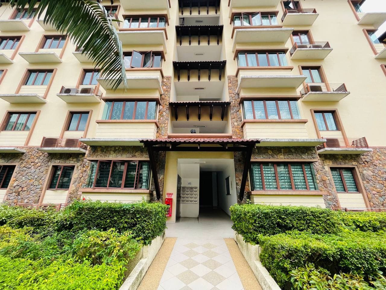Non Bumi Lot Desa Idaman Apartment Taman Puchong