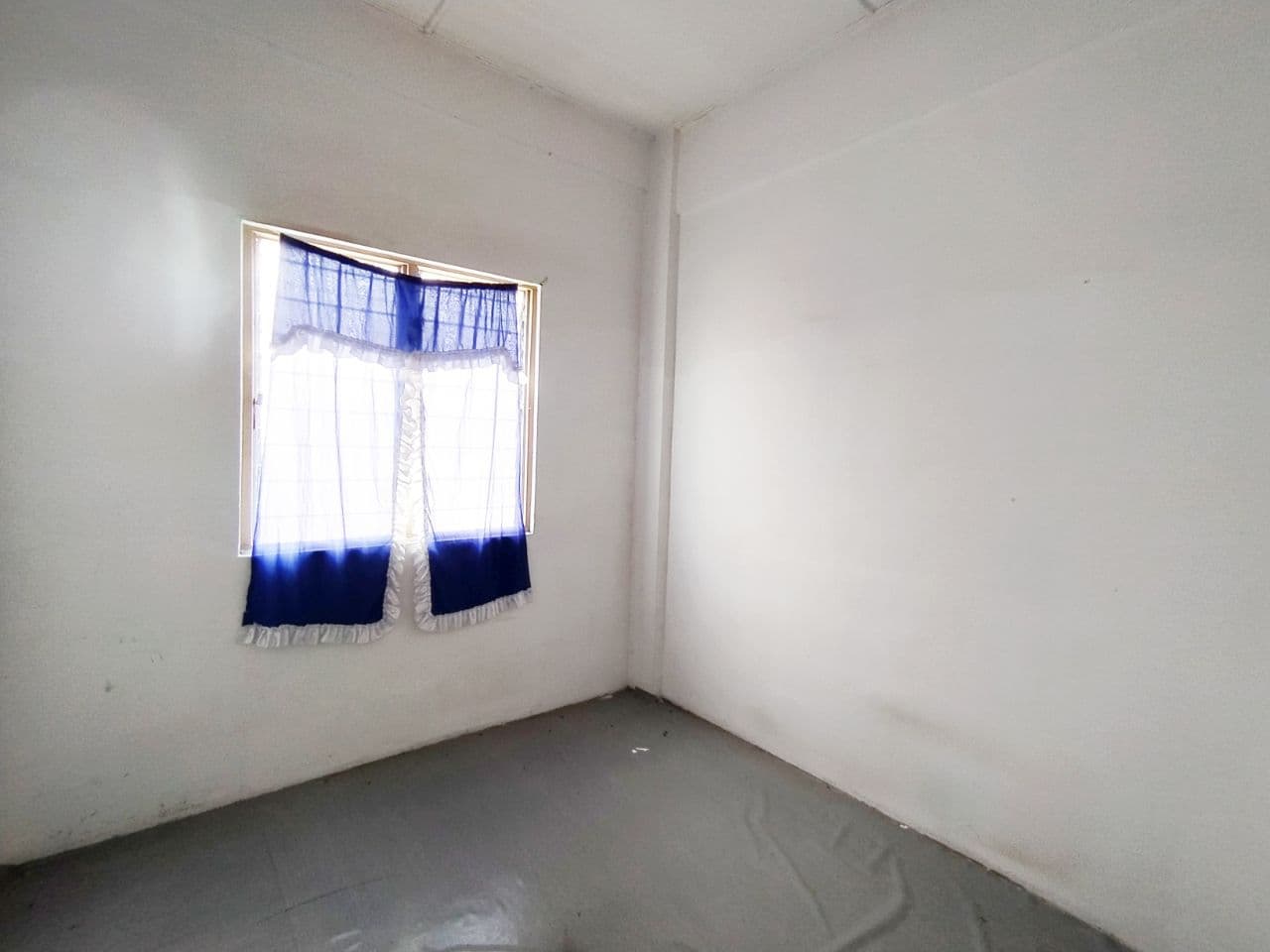 Non Bumi Level 4 PUCHONG UTAMA COURT 2 APARTMENT - photo 7