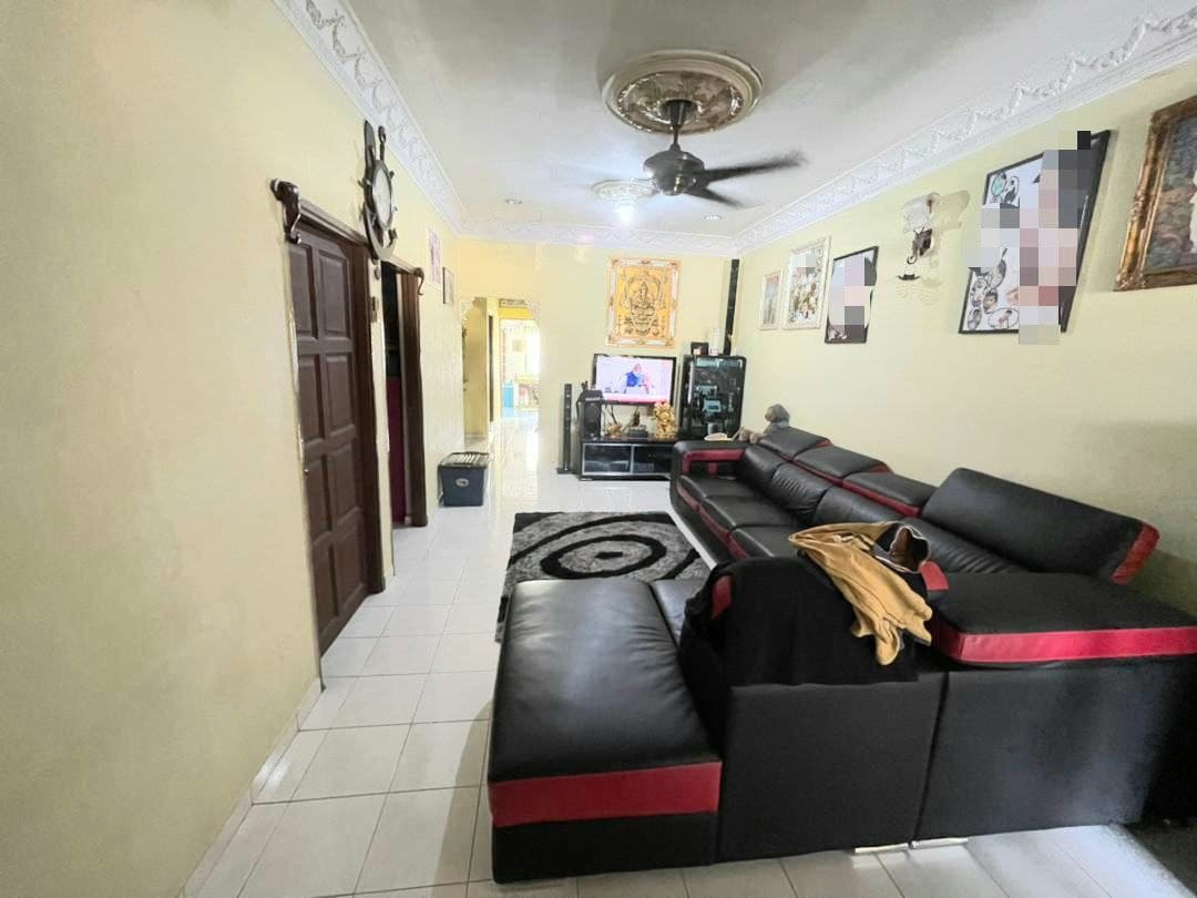 Non Bumi Lot  Single Storey Renovated  Kepong Baru - photo 2