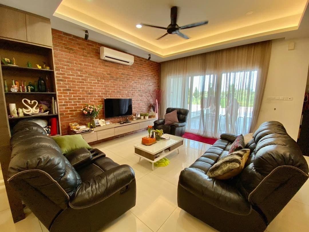 Strata D Island Triple Storey With Lift Puchong - photo 2