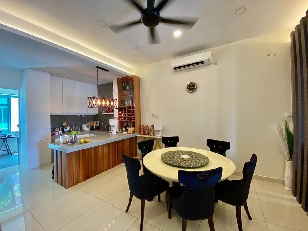 Strata D Island Triple Storey With Lift Puchong - photo 5