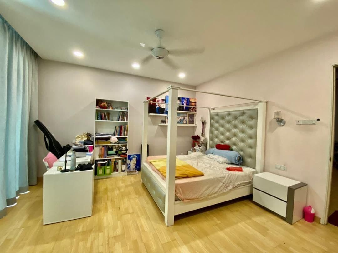 Strata D Island Triple Storey With Lift Puchong - photo 10